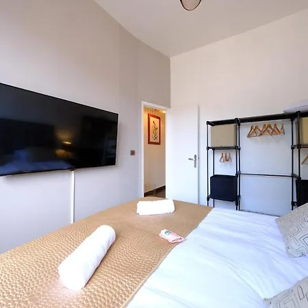 Апартаменти De Younesse Rue D'elbeuf
