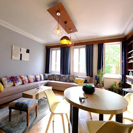 Апартаменти De Younesse Rue D'elbeuf Руан