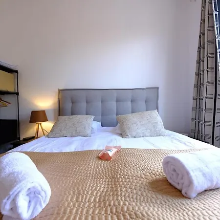 De Younesse Rue D'elbeuf Апартаменти